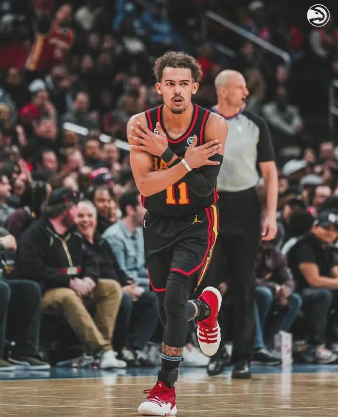 尤文跟队：加蒂扭伤膝盖，今天将接受检查（尤文队内消息：加蒂膝盖扭伤，今日接受检查）