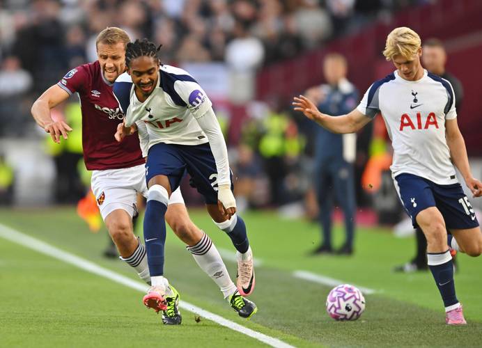 齐沃：劳塔罗被外界持续批评并不公平，他在德比前两天发烧了（齐沃：劳塔罗德比前两天发烧，外界连日批评不公）