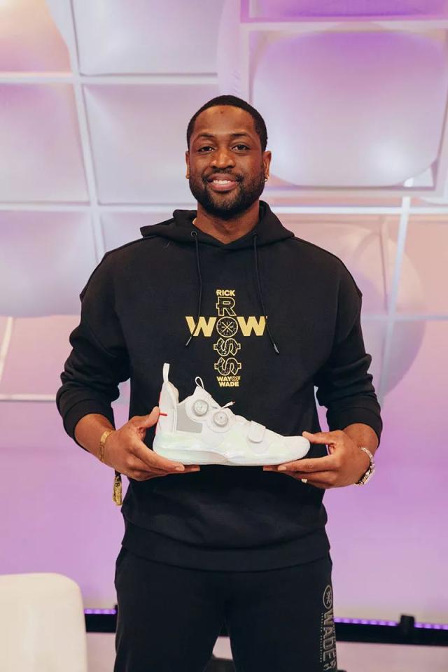 马卡：皇马高层连夜开会，确定欧冠对曼城是阿隆索生死战（马卡报称：皇马高层连夜商议，认定欧冠战曼城将成阿隆索的生死之战）