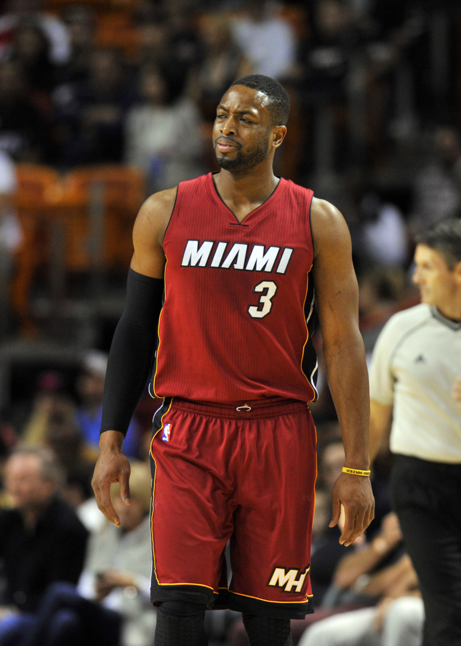 日职乙战报：热苏斯点射制胜，长崎成功丸2-1十人水户蜀葵（J2联赛战报：热苏斯点球制胜，长崎成功丸2-1击退十人水户蜀葵）