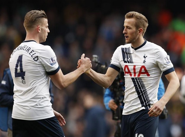 世界杯小组赛E组赛程：厄瓜多尔vs德国6月26日04：00打响（世界杯E组：厄瓜多尔对阵德国，6月26日04：00开球）