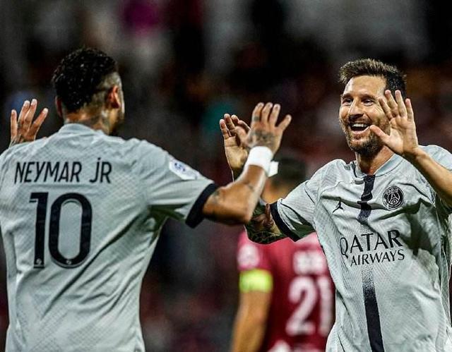 国际马联场地障碍世界杯中国联赛总决赛12月成都举行（成都将于12月承办国际马联场地障碍世界杯中国联赛总决赛）