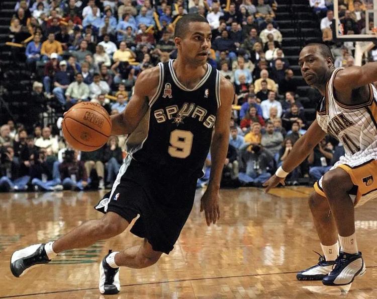 曼纳：不着急续约安古伊萨；丁丁手术成功；卢卡库几周内归队（曼纳：安古伊萨续约不必急；德布劳内手术成功；卢卡库预计数周内复出）