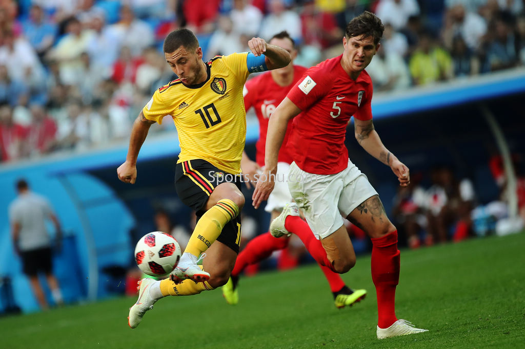 默特萨克：中国足球需要培养自己的超级球员；道曼不是经常能有的天才（默特萨克：中国足球要打造本土超级球星，道曼式天才罕见）