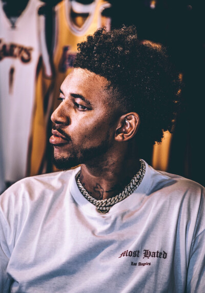 9球5助，吴曦刷新个人单赛季中超进球与制造进球纪录（9球5助，吴曦单赛季中超进球与参与进球数创生涯新高）