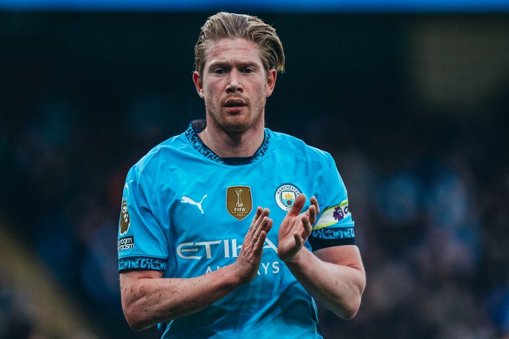 塔帅：热苏斯和哲凯能带来不同价值，马杜埃凯和萨卡特点互补（塔帅：热苏斯与哲凯各具价值，马杜埃凯与萨卡互为补充）