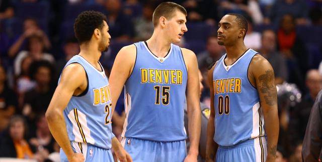 布恩迪亚＆卡什：我们始终能拼搏到最后，本赛季一切皆有可能（布恩迪亚与卡什：坚持到终场，本赛季一切皆有可能）