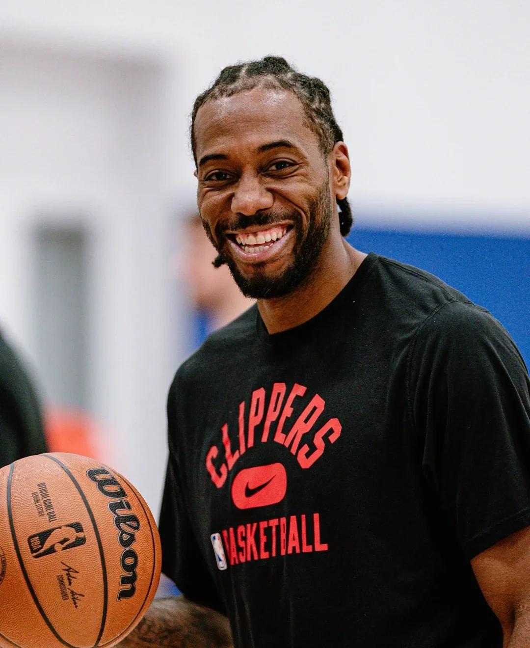 2025中国足协杯观赛之旅：河南队队史首进决赛虽败犹荣（2025中国足协杯观赛记：河南队队史首次闯入决赛，惜败仍光荣）