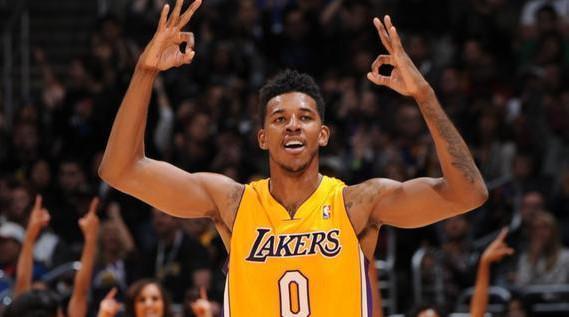 罗马0-1那不勒斯，内雷斯单刀一锤定音（内雷斯单刀破门，那不勒斯1-0力克罗马）