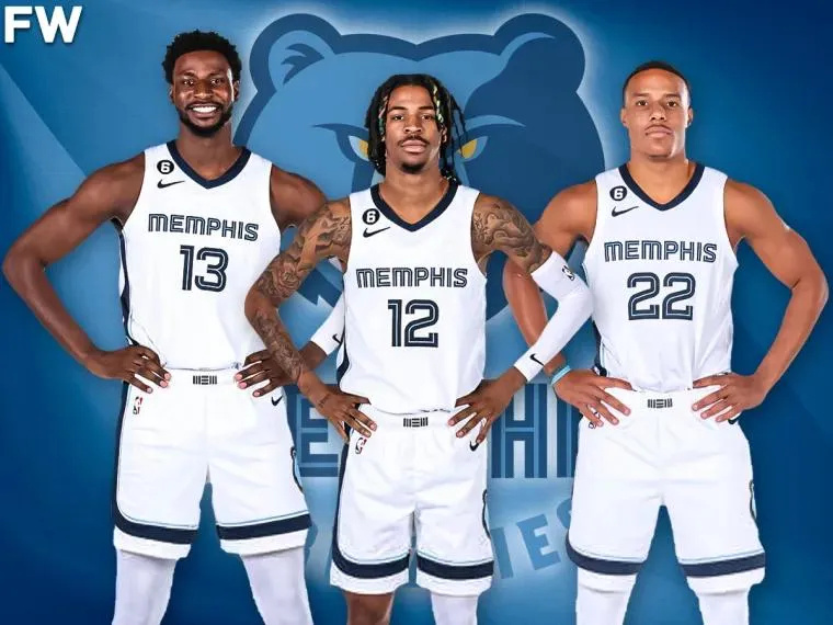 场边教练的表情太真实（场边教练的表情太到位）