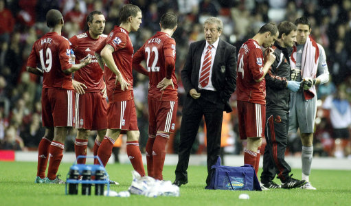 篮球比赛中如何有效换防？（篮球赛场高效换防的实用策略）