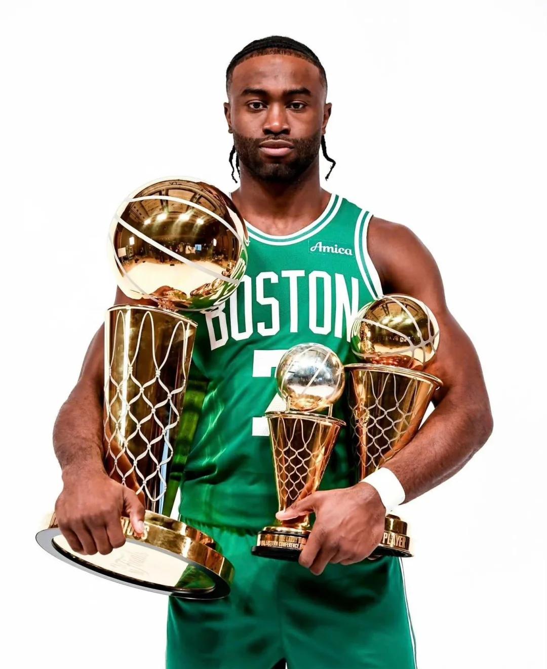 官方：山东泰山前外援马塞尔合同到期离开J2降级球队爱媛FC（官宣：前山东泰山外援马塞尔约满离队，告别J2降级球队爱媛FC）