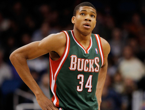 图片报：穆西亚拉今天进行了单独训练，可能下周参与球队合练（图片报称穆西亚拉今日单练，或下周参与全队合练）